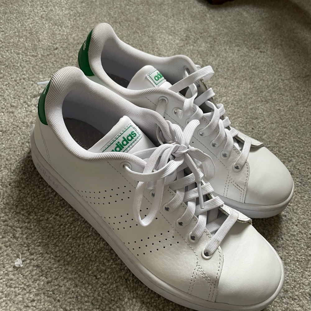Addis white and green